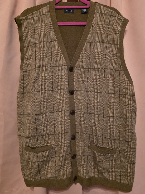 Izod Other - Vintage Izod Button-Up Knit Vest in Olive Plaid
